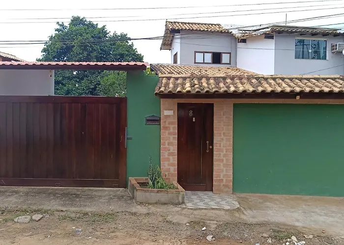 Casa Independente De 4 Quartos E Piscina!