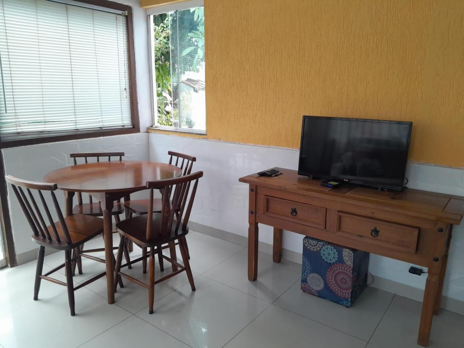 Сasa de vacaciones Casa Independente De 4 Quartos E Piscina!