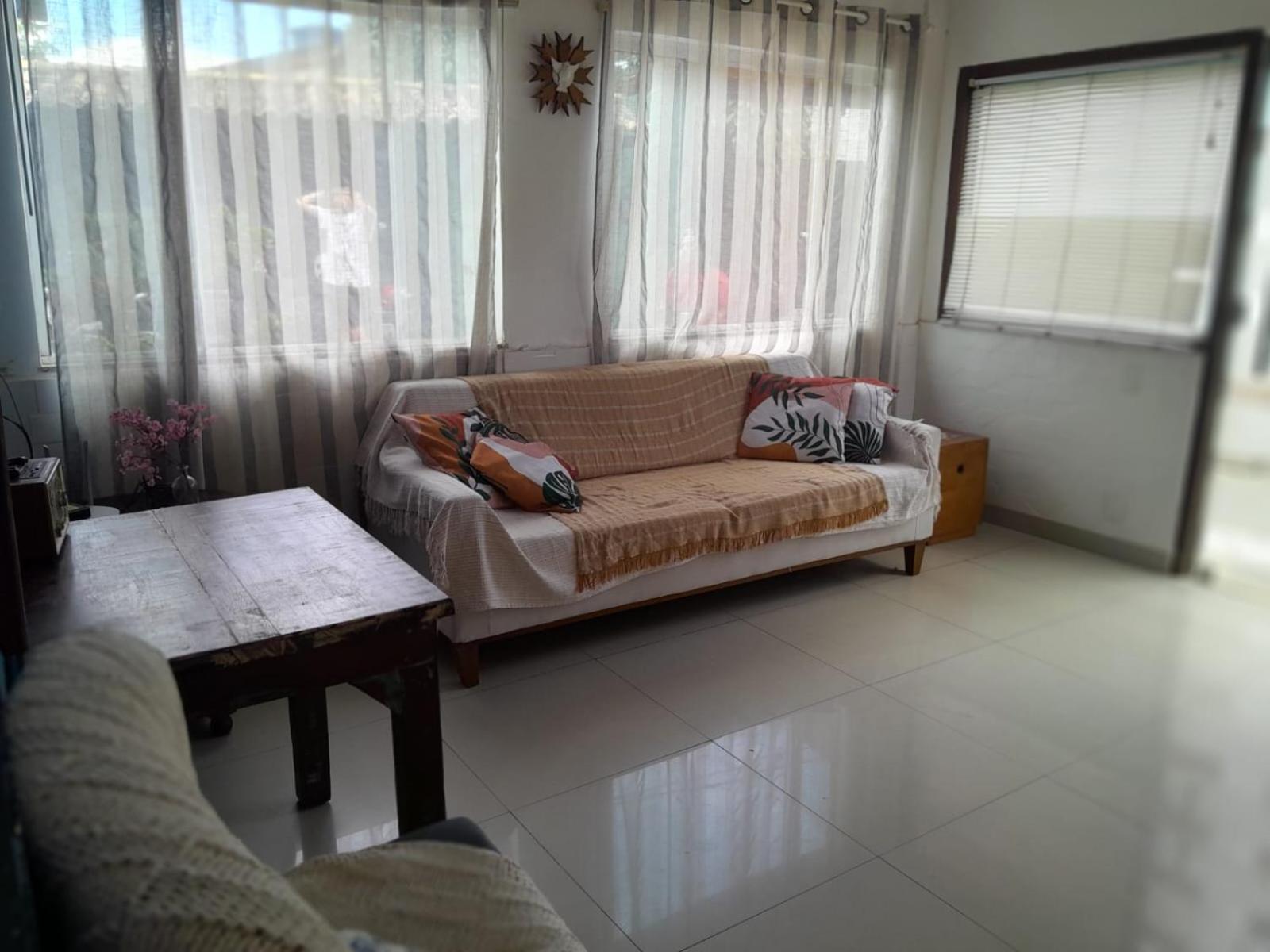 Casa Independente De 4 Quartos E Piscina! Holiday home *
